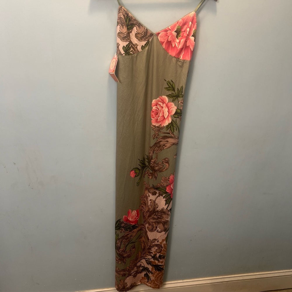 Women’s maxi dress by Sunfere- size extra small- new with tags- beautiful floral